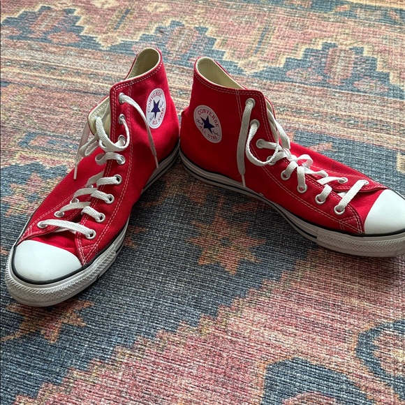 Men’s 10.5 Red High Top Sneakers - Picture 2 of 9